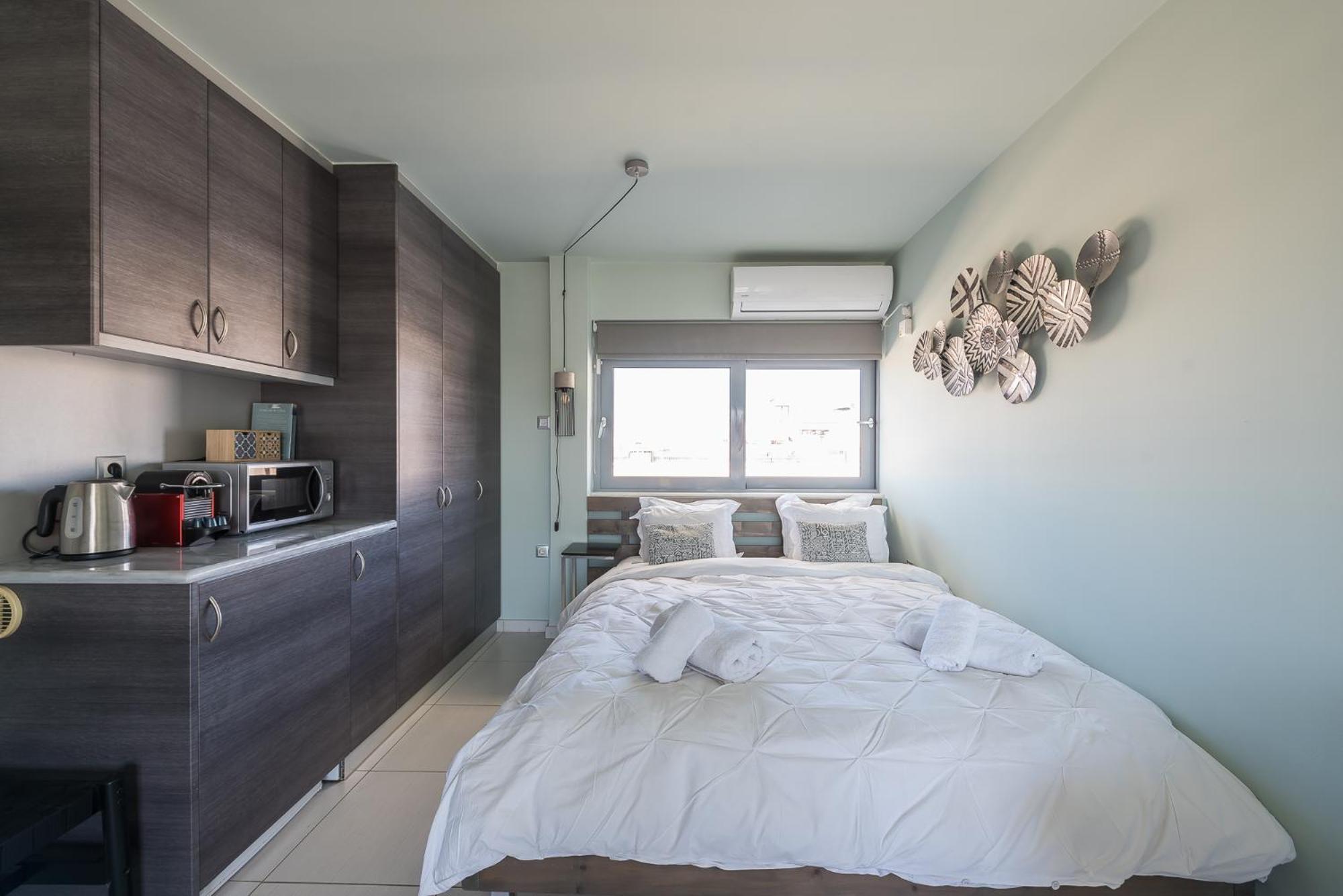 Acropolis View Mini Sky Suite & Hot Tub Афины Экстерьер фото